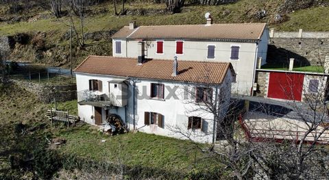 In Lozère a few km from Vialas towards the Pont de Montvert at 697M altitude, Swixim International Cévennes invites you to discover in. Exclusivity, this independent house with an adjoining garden of a hundred m2 and 3hectares of non-adjoining land. ...