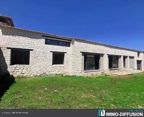 Mandate N°FRP164728 : House approximately 253 m2 including 5 room(s) - 4 bed-rooms - Site : 714 m2. Built in 2022 - Equipement annex : Garden, Garage, parking, double vitrage, and Reversible air conditioning - chauffage : electrique - MAKE AN OFFER -...