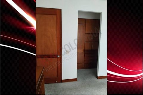 Inmueble-7071 APARTMENT on the 4th floor, in the RAVENA 96 BUILDING, in Bogotá has a total built area of ninety-one point four square meters, and eighty-three point five square meters of private area. The apartment consists of: Hall, living room – di...