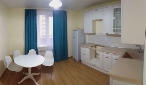 ID в ИМЛС: 45378745 Продам 1-комн. квартира ( г Краснодар ул им. Героя Яцкова И.В. 4). Дом: материал стен - кирпично-монолитный, вид дома - вторичка, этаж - 3, этажность - 16. Продам 1-комн. квартира ( г Краснодар ул им. Героя Яцкова И.В. 4). Дом: ма...