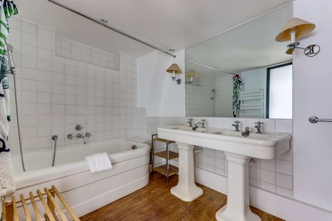 Luxury 2 Bedrooms 2 bathrooms loft apartment in Paris Faubourg Saint Honoré Haussmann with large windows, bright and quiet