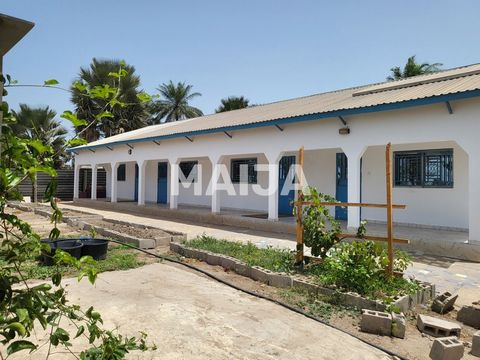 Kachumeh is een dorp gelegen tussen Sanyang en Gunjur in het zuidelijke deel van kombo. Deze woning ligt op amper 1 kilometer van het strand en kan zowel als woon- als commerciële doeleinden worden gebruikt, vooral als lodge. Het is ideaal voor liefh...