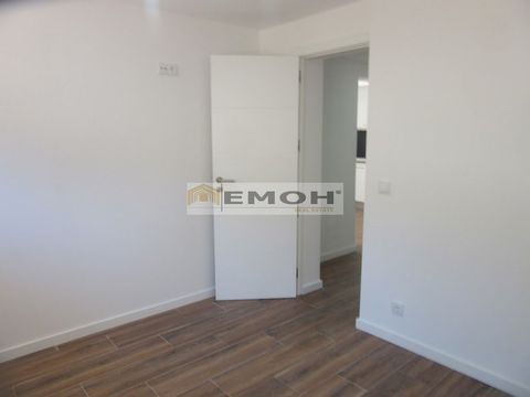 NEXT TO THE CENTRAL PARK Fully refurbished 2 bedroom apartment located on the second floor in a building with six floors and two elevators. Consisting of: Hall/Circulation; Fully equipped kitchen; Living room; Bathroom; Two bedrooms. It is in a new r...