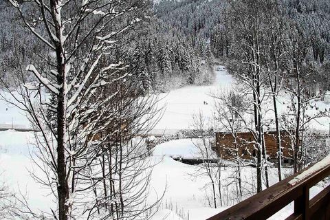 Residentie van 5 appartementen gebouwd in 2006 La Clusaz - Vallée des Confins - wijk Var - 120 impasse de l'Adret - 1 km van het centrum en 150 m van de terugkeer van de Balme-piste die het vertrek van het nieuwe Bossonnet-station verbindt - Skibusha...