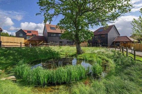 Discover the beauty of nature in a gated collection of 28 private three and four-bedroom homes priced from £600,000 to £765,000. Set amid rolling countryside, woodlands, and streams, these homes blend traditional Kentish architecture with a contempor...