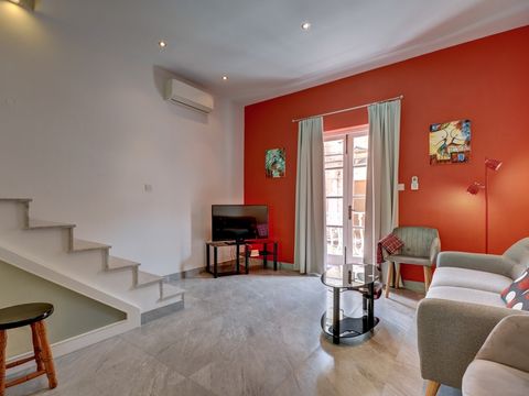 Recently refurbished and well maintained Maisonette situated in a great location of Sliema within walking distance to all amenities. Stepping inside one is welcomed by an open space that can be utilized as a study. Going up to the first floor there i...