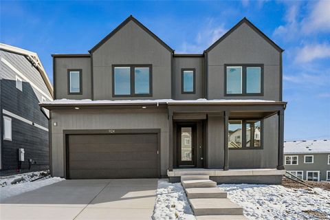 Looking for the perfect dream home in the sought-after Centennial 8 neighborhood? Look no further! This stunning, 4,024 sq ft Mountain Contemporary home sits high above, providing amazing views from both the upper floor and elevated back patio. With ...