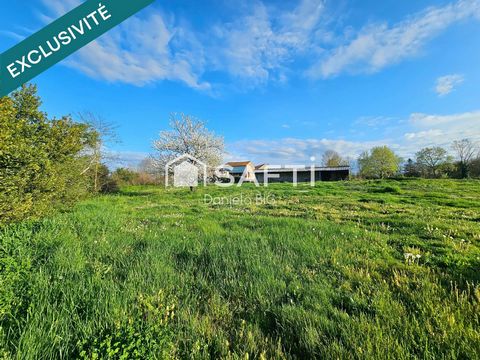 MAISON SPACIEUSE AVEC HANGARS ET GARAGES IDEAL PROJETS PROFESSIONNELS ET INVESTISSEURS AUX PUJOLS