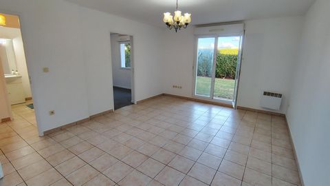 Appartement T2 bis en RDC et en très bon état de 54 m² avec terrasse et parking !