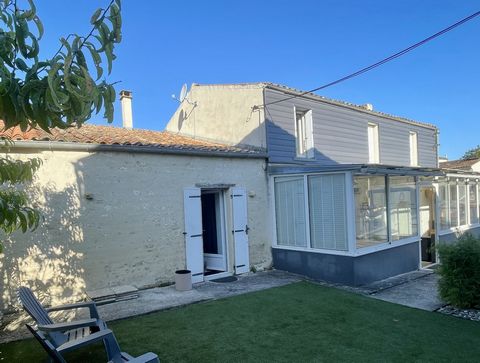Maison de 4 chambres, 3 minutes d'Aulnay-de-Saintonge