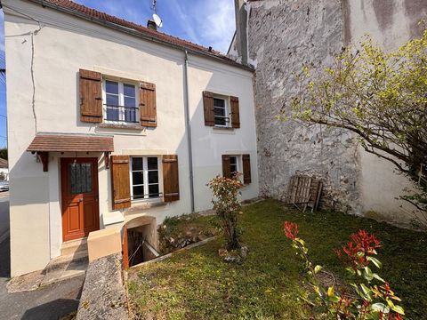 1h heure de PARIS EST - 4 chambres possible