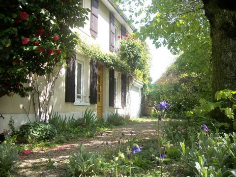 Agréable maison au centre de St Yrieix la Perche