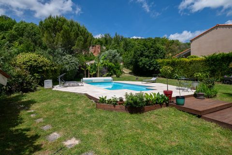 Ensemble immobilier avec bois et galeries souterraines