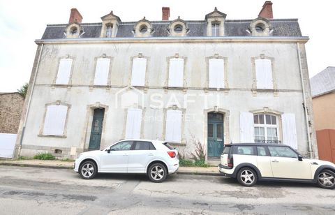 Maison de Maître en pierre en plein centre ville à Talmont-Saint-Hilaire