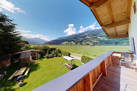 Ten przyjemny apartament w Austrii znajduje się w pięknym otoczeniu. Idealny również do wypoczynku. Zakwaterowanie jest idealne na wakacje z rodziną i przyjaciółmi. Wybierz się na spacer po pięknej przyrodzie lub odwiedź pobliskie miejsca, takie jak ...
