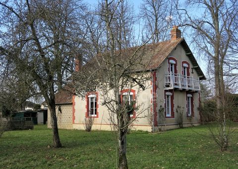 Dpt Eure et Loir (28), à vendre ARROU maison de ville des années 30, P4 de 93 m² - Terrain de 1 574,00 m²