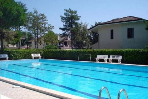 Stay in this beautiful villa that is equipped with an attractive well-furnished private garden in an appealing environment. It is ideal for families, friends, or couples. The region around Caorle offers beautiful walking routes and beautiful beaches,...
