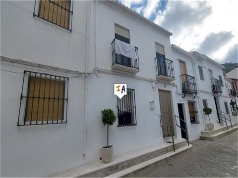 This 4 bedroom, 2 bathroom Townhouse with outside space is situated in picturesque Zuheros located within the Subbeticas National Park on the side of one of its mountains, this allows you to have spectacular views of the Cordoba countryside and which...