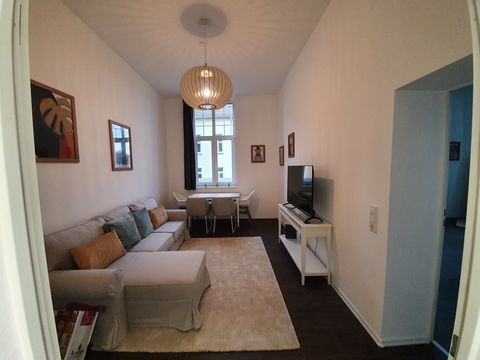 Nice modern flat completely furnished in the City of Koblenz. Fast internet and cable TV are for free use. Wasching maschine and dishwasher is at your use. Towels and linen are available. You can feel like home in this exclusive location.