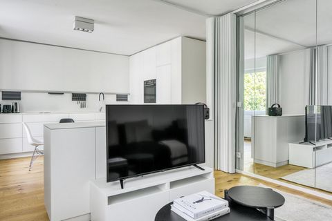 For stays longer than 1 month, we offer custom pricing. Please reach out for an exact quote! Discover the best of Vienna, with this modern apartment in a great location. It’ll be easy to simply show up and start living in this fashionably furnished a...