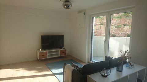 New flat in the basement of a detached house (own entrance) for rent fully furnished from now. The flat is located opposite a small park, in the Rhine-Neckar metropolitan area / Ketsch, approx. 3 km from Schwetzingen Schlossplatz. It is fully furnish...