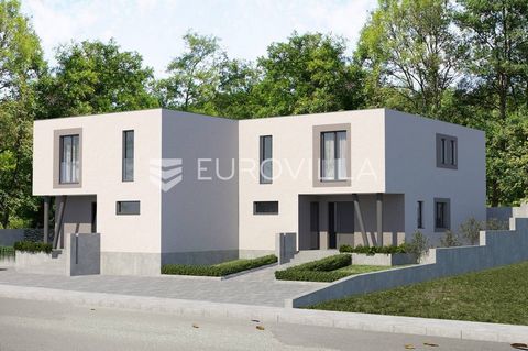 For sale is an extremely modern and high-quality project of a duplex house located in Labin, in a quiet location in a one-end street surrounded by greenery. The project consists of two two-story apartments, each with its own spacious garden. The ment...