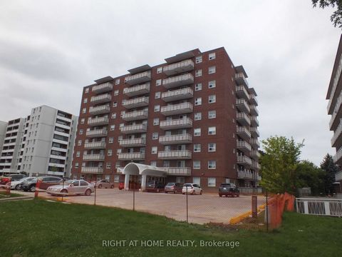 Great Location, Ground Floor Condo, 2 Bed, 2 Bath Unit, Located in the Riverdale West Area. This Unit has an Open Balcony with Easy Access to Parking and Transit. No need to take elevators. Parking on main level as well. Close to QEW, 5 Min Drive, Sh...