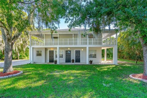 BACK ON THE MARKET. BUYERS NOT ABLE TO CLOSE. PRICE UNDER APPRAISED VALUE. Calling all investors! 7% cap rate in this market with room to get to 8% soon! Updated concrete block triplex on over a half acre in New Smyrna Beach. 2021 Roof, freshly paint...