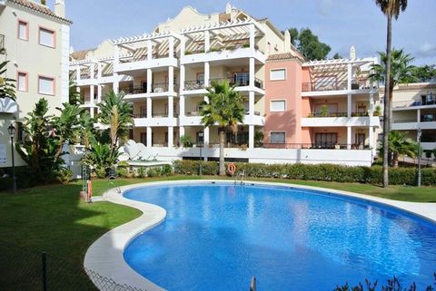 Located in Nueva Andalucía. Fantastic south facing corner garden three bedroom apartment situated in the gated community of River Garden in the heart of the Golf Valley, only a five minute drive to both Puerto Banús and Marbella town centre and withi...