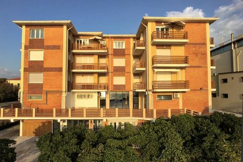 Deze mooie studio is gelegen in Marina di Castagneto Carducci, Toscane. De studio heeft een tweepersoonsbed en is dus ideaal voor een koppel. Het appartement beschikt over een balkon, een lift en airconditioning.