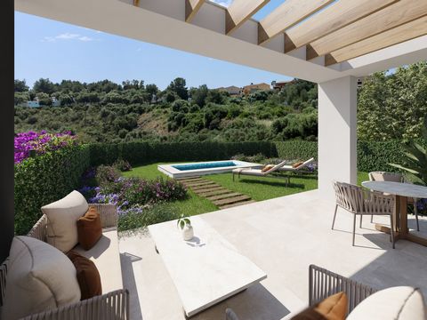 This newly built villa is located in a new, exclusive residential complex of 158 semi-detached and detached villas where you can enjoy a modern lifestyle. The ideal place to enjoy the Mediterranean life on the coast of Mallorca. This villa offers on ...
