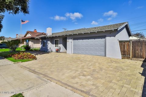 Welcome to this beautiful single story home located in the highly desired Bird Tract neighborhood in Ventura. Featuring 3 bedrooms and 2 bathrooms, a large kitchen with open floor plan into the dining room, plenty of storage space, newer granite coun...