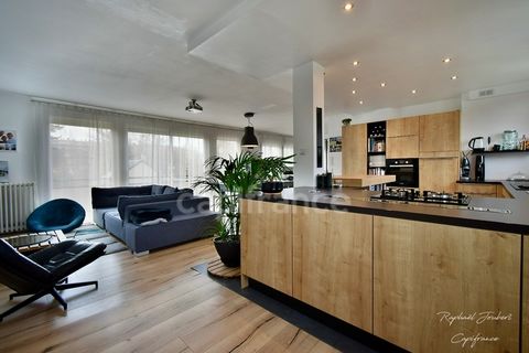 Dpt Sarthe (72), à vendre appartement 4 pièces de 113,1 m² avec terrain