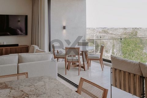 ¡Bienvenido a la casa de tus sueños! Este impresionante condominio de lujo, ubicado en el corazón de Santa Gertrudis Copo, Mérida, México, acaba de salir al mercado y está listo para ser tu nuevo santuario. Diseñado expertamente para una vida moderna...