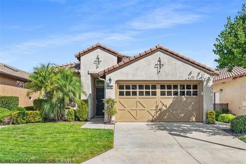 Great opportunity to live in the upscale and meticulously maintained 55+ Community of Trilogy at the foot of the Cleveland National Forest and the Golf Club at Glen Ivy. As you step into the main foyer, you'll immediately notice the light and bright ...