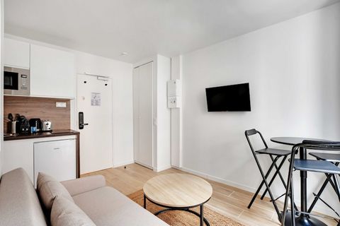 Willkommen in unserer funktionalen 25 m² großen Wohnung, die einen gut ausgestatteten, perfekt optimierten Wohnraum bietet. Die Einrichtung ist modern und bietet Ihnen ein komfortables Reiseerlebnis. Unsere Unterkunft liegt am Fuße der U-Bahn-Station...