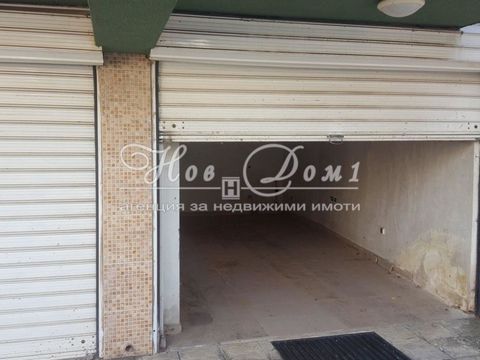 Huge GARAGE / 20sq.m. Built-up area / Ideal for renting or personal use Real Estate Consultant: Teodor Topalov - tel.: ... Detailed information at: ... - Ref. : 75749 Main features of the property: * Ground floor garage with easy access. * It is loca...