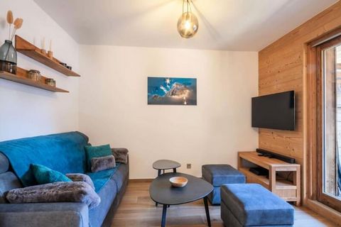 Cet appartement neuf et moderne est situé dans un endroit privilégié à quelques pas de la télécabine de Super-Morzine, parfait pour les amateurs de ski et les amoureux de la montagne. D'une superficie de 52 m², il accueille confortablement 4 à 6 pers...