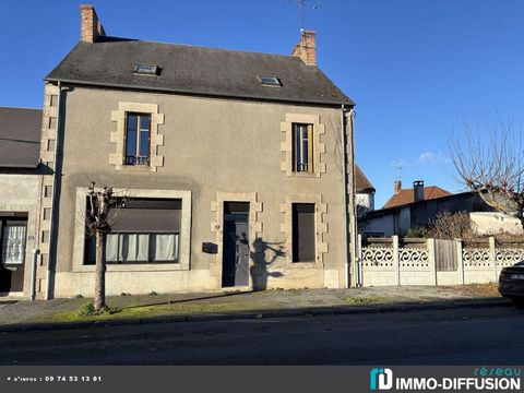 Fiche N°Id-LGB169845 : Boussac, secteur Proche centre ville, Maison d'environ 143 m2 comprenant 5 piece(s) dont 3 chambre(s) + Jardin de 481 m2 - Construction Architecte - Equipements annexes : jardin - garage - parking - cheminee - combles - - chauf...