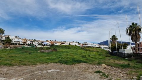 Estepona, INVESTOR ALERT buy 4 to 15 plots for villas in the same area Between Puerto Banus and Estepona town, 15 plots for sale, you can build 15 villas, located in the exclusive urbanization of El Campanario, next to a 9-hole golf course. El Campan...