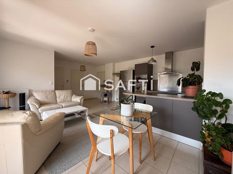 APPARTEMENT 3 PIECES 65M2 TERRASSE 2 PARKINGS