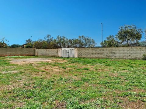 Terrain constructible viabilisé de 371m² hors lotissement