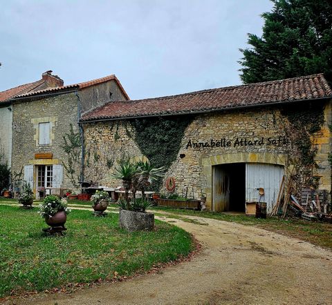 Maison et grange avec travaux et un fort potentiel d'aménagement