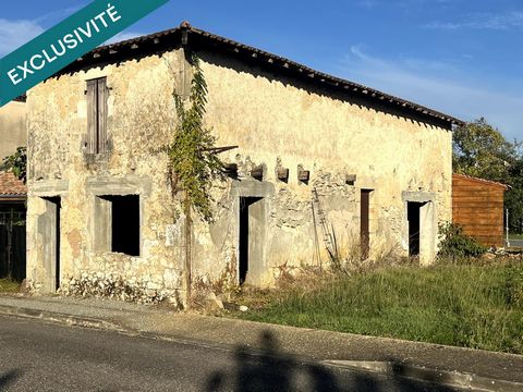 Grange à aménager avec jardin – ANTAGNAC, Bourg