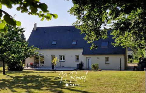 Maison 150 m2, 4 chambres, 1 bureau, double garage avec combles aménageables, terrain 2640m2