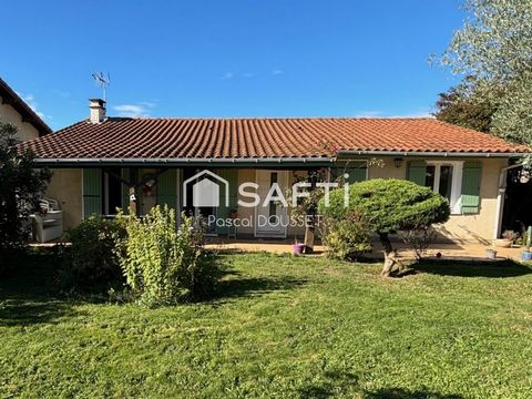 Maison plain pied de 94m2 sur parcelle arborée de 533m2.