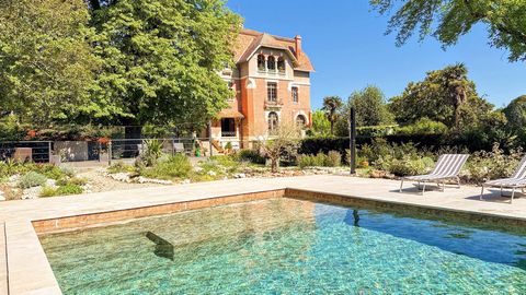 Château Art Déco au Calme, Parc Remarquable et Piscine Proche Montauban