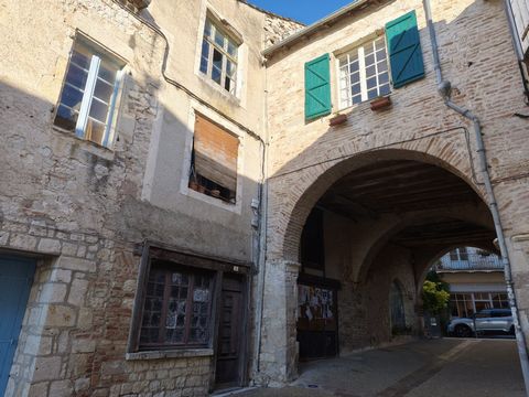 Investissement Locatif à Lauzerte  Maison de Village à Rénover