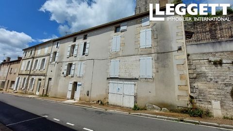 A31161NGA16 - Ideally located close to all amenities, 25km from Angoulême, invest in this investment building comprising four accommodations of 30m², 31m², 38m² and 60m² with terrace, and also a garage. A complete renovation is expected. Information ...