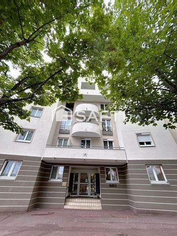 Appartement 4 pièces proche du Rer A , des commerces et écoles